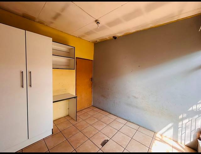 8 BEDROOM HOUSE FOR SALE IN VANDERBIJLPARK SE 7